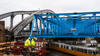 Elsüllyedt a budapesti alagút és az ötös metró, a HÉV romokban: nehéz lesz helyrehozni a gigantikus károkat