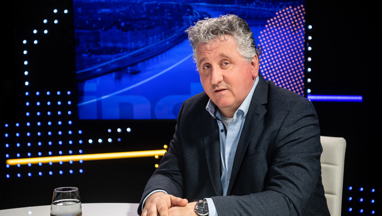 „Ott a telefonod” – Ókovács Szilveszter visszaszólt Magyar Péternek