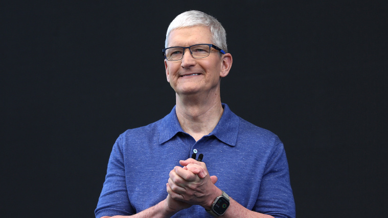 Tim Cook távozik az Apple éléről, megvan az új vezérigazgató
