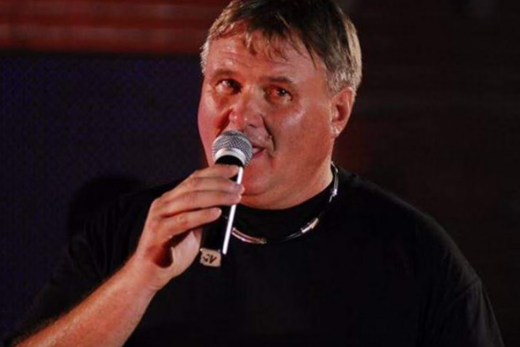 Balhé a Muzsika TV-n, kitálalt a korábbi műsorvezető