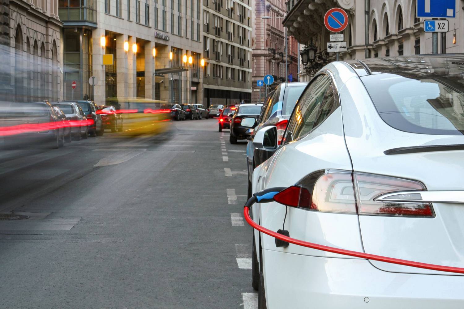 auto lefoglalas