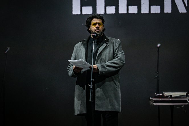 Nőgyűlölettel vádolta Puzsér Róbertet egy feminista oldal, nem maradt el a&nbsp;válasz