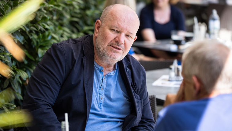 Dénes Ferenc: Tízezer forintos jegyárak vagy összeomlás – merre megy a magyar sport?