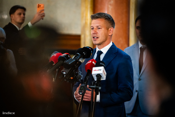 Magyar Péter 2026. április 17-én