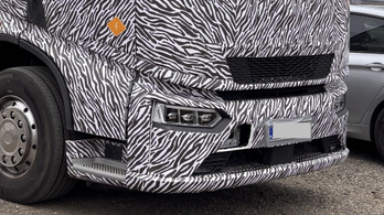 Álcázott BYD kamiont szúrtak ki Debrecenben