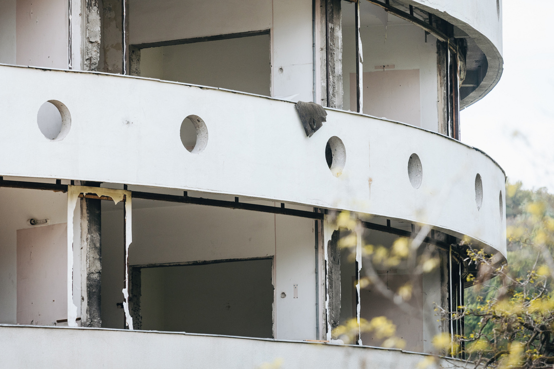 korszallo bontasa 260421 majorkata-11