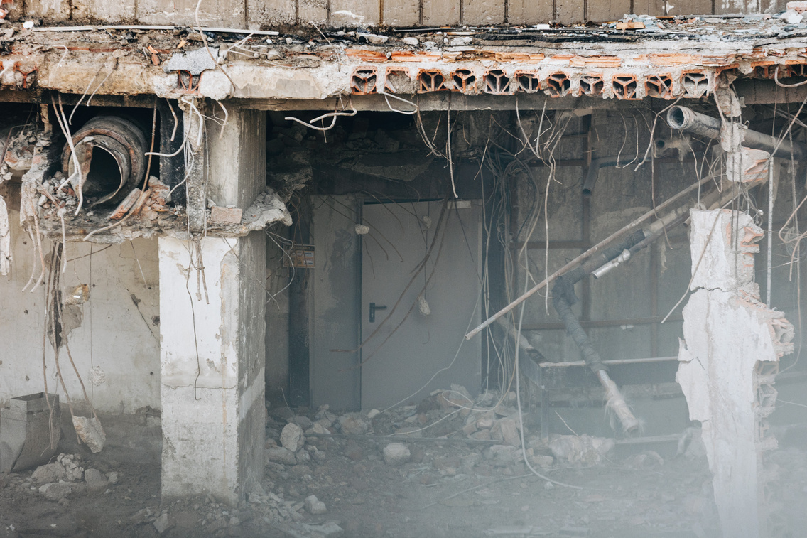 korszallo bontasa 260421 majorkata-10