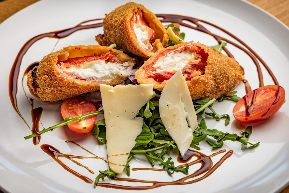 Töltött kápia paprika