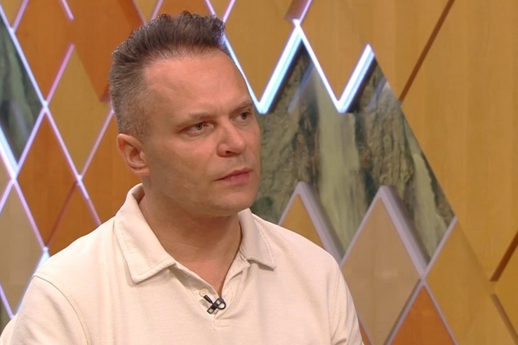 Kitálalt a Muzsika TV egykori munkatársa, a&nbsp;jogdíjak felét követelhette tőlük a&nbsp;főszerkesztő