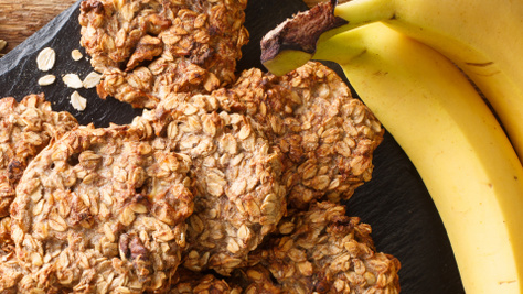3 összetevős zabsüti banánnal és mogyoróvajjal