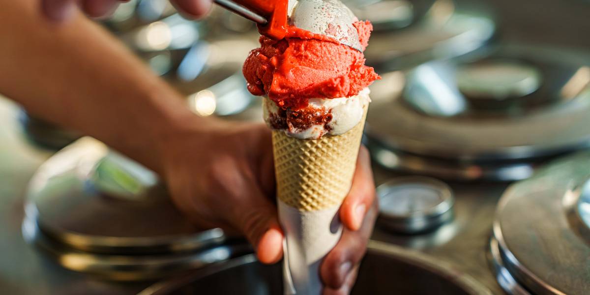 Féláron fagyizhatunk ezekben a balatoni fagyizókban május 8-án