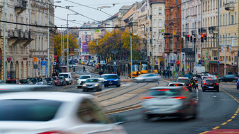 600 ezer magyar autós még most is adós a NAV-nak