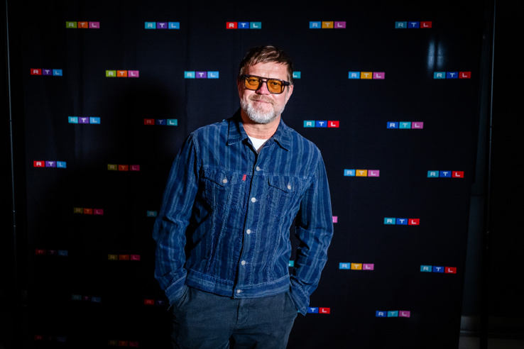 Így reagáltak A mi kis falunk sztárjai arra, hogy az RTL stábjának költöznie kell a faluból