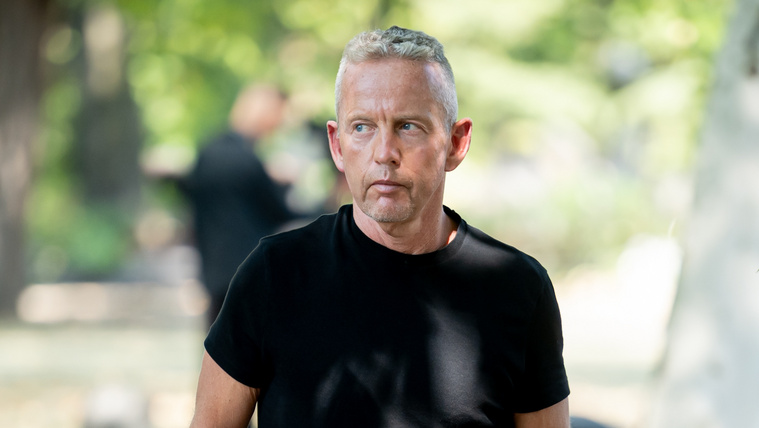 „Nem voltam NER-es, talán kétszer találkoztam vele” – Schobert Norbert öleléssel búcsúzott Orbán Viktortól