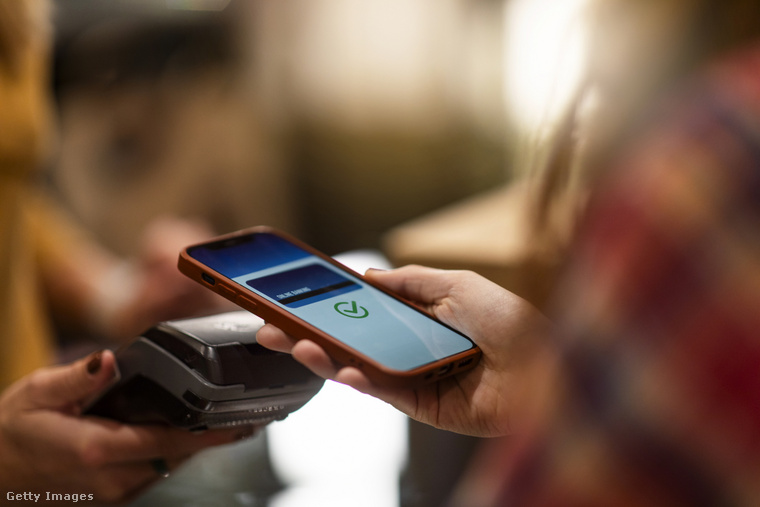 A PayPalt elsősorban telefonos fizetésekhez használjuk, azonban ismeretlen telefonszámok esetében is a segítségünkre lehet. (Illusztráció: Getty Images)