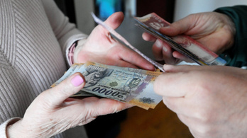 Érkezik a májusi nyugdíjeső, ekkor számítson rá