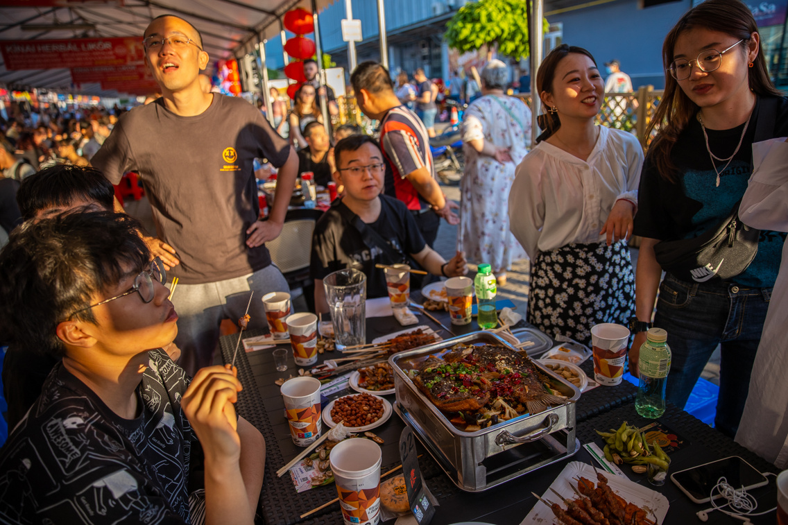 night-market-polyak-attila-045