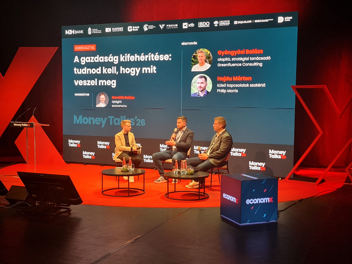 Horváth Balázs (Economx), Hajdu Márton (Philip Morris) és Gyöngyösi Balázs (Greenfluence Consulting) a Money Talks konferencián