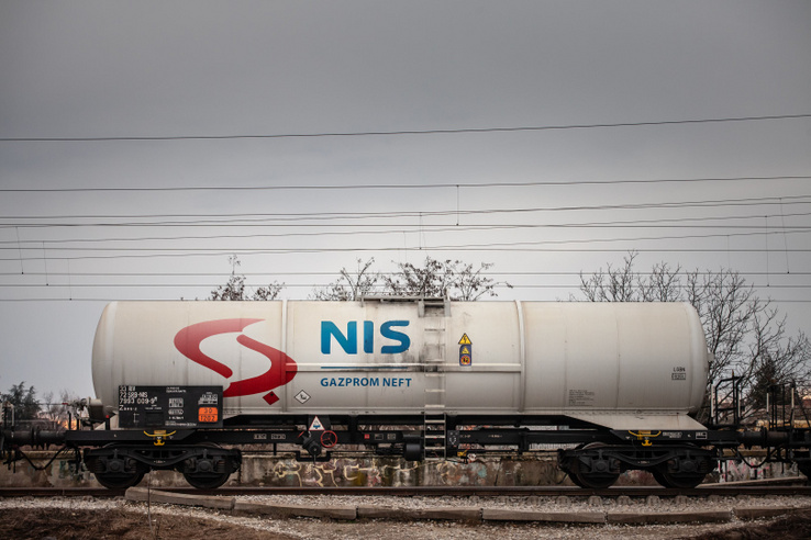 Május 22. a végállomás: Kifuthat az időből a Mol szerbiai óriásüzlete