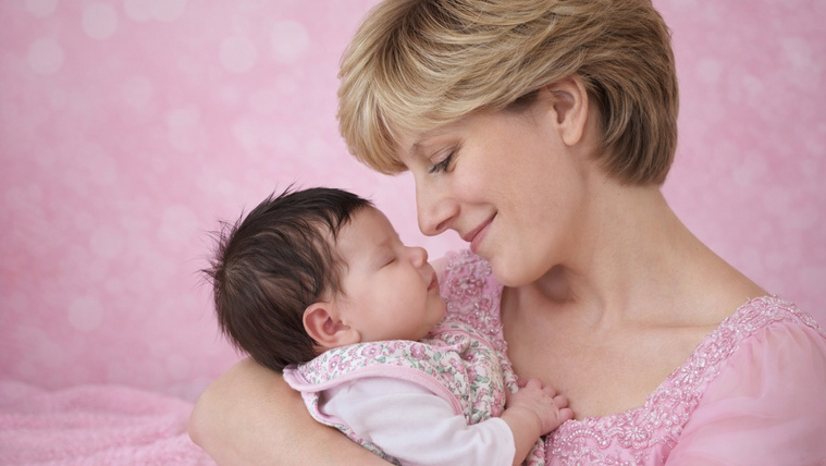 Ügynökségek, dublőrök és a sorsdöntő Robbie Williams-kapcsolat: Így él a magyar Diana hasonmás