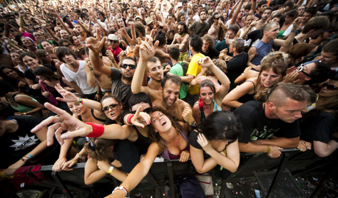 Emlékszel még, ki énekelte a 90-es évek slágereit?