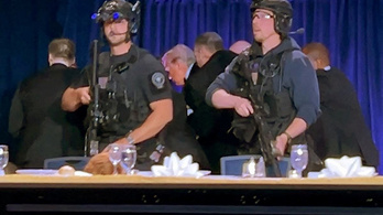 Lövöldözés volt egy washingtoni szállodában, kimenekítették az elnököt