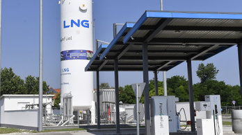 Tovább keménykedik az EU: szombattól újabb, azonnali gáztilalmat jelentettek be