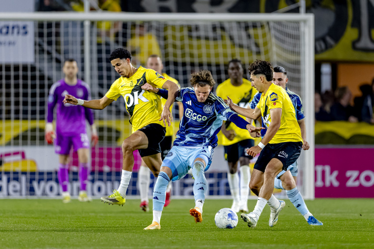 Megidézték Zlatan Ibrahimovic 22 évvel ezelőtti amszterdami csodagólját