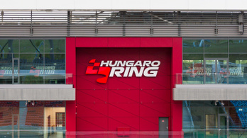 Unortodox módon nyitotta meg kapuit a megújult Hungaroring