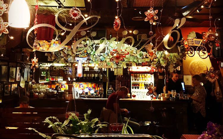 lánchíd-söröző-facebook