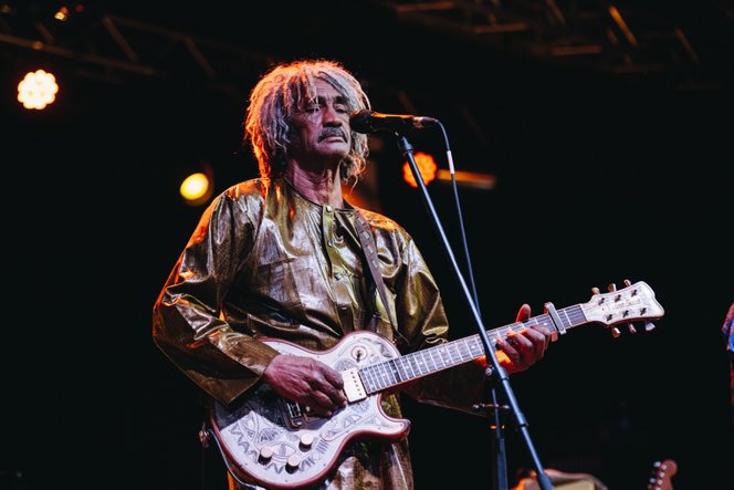 Szeme láttára koncolták fel az apját, majd alapított egy menő bandát