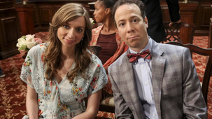 Íme az Agymenők nyáron érkező spin offjának első képei