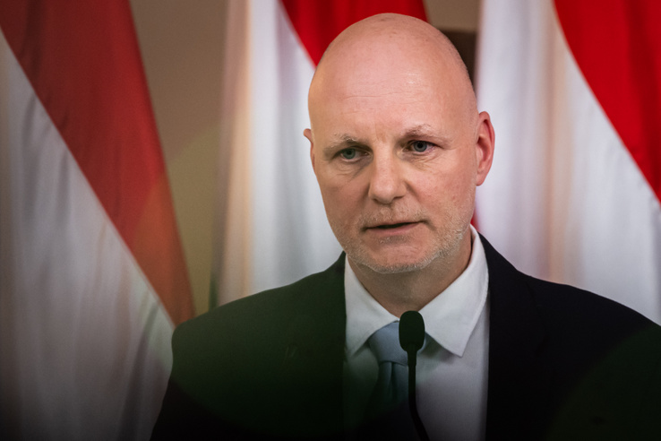 Dolgozott az első Orbán-kormány alatt, most megdöntötte azt