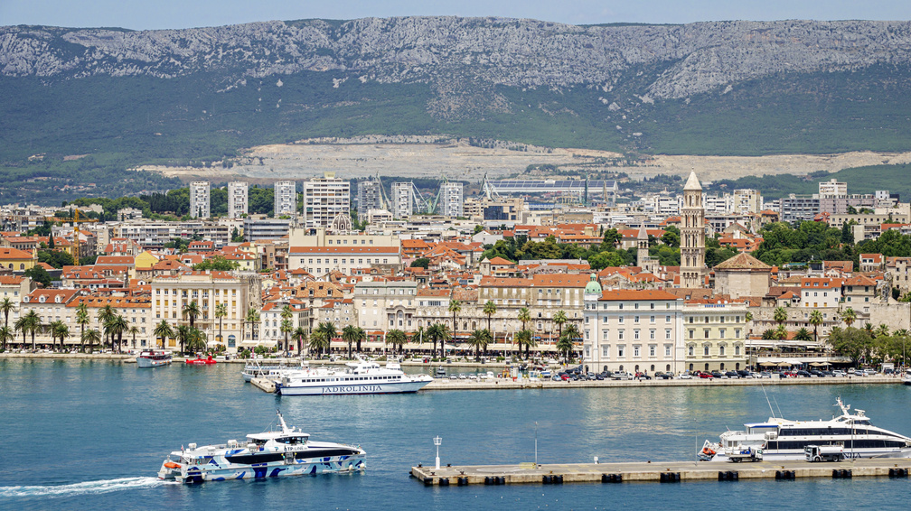 Alkoholtilalmat vezetnek be a magyarok kedvenc üdülőhelyén, itt van minden, amit tudunk