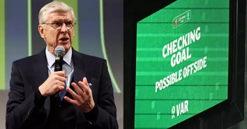 Futballforradalom: megszületett az új lesszabály első gólja