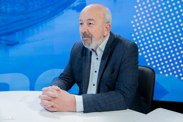 Holoda Attila 2026. április 28-án