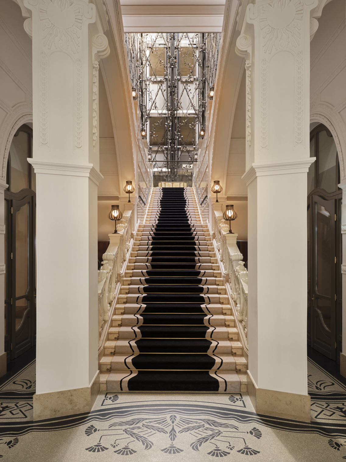 The St. Regis Budapest - Grand Staircase 2