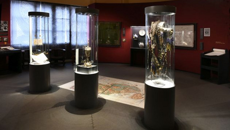 Habán (jellegű) kerámiatárgyak