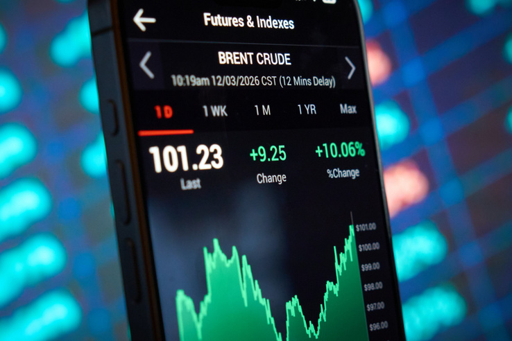 Extrém magas szintekre lőttek ki az olajárak