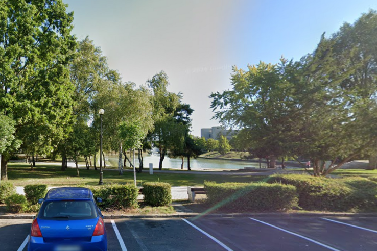 Lenin-szobrot állítanak a majálison, elindult a tiltakozás