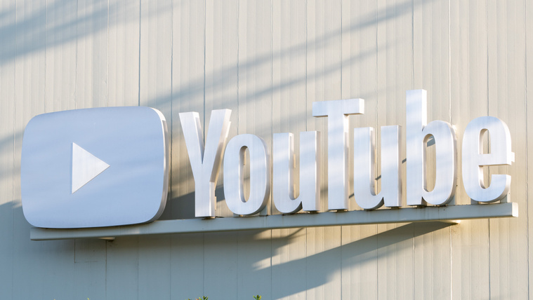 Ingyenesen elérhető lesz a YouTube-on egy eddig fizetős szolgáltatás