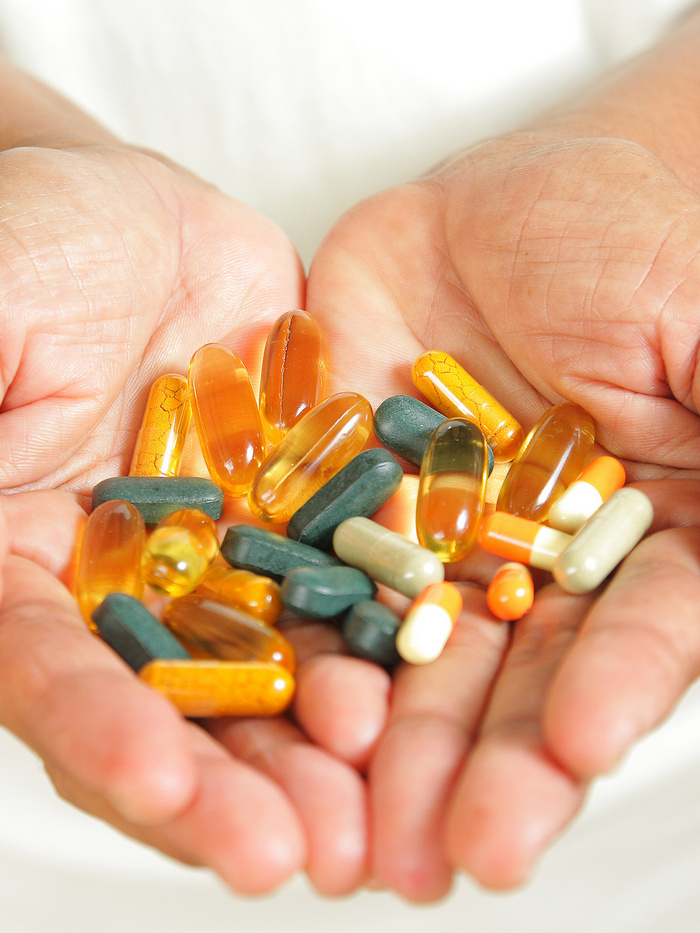 Rejtett veszély: súlyos problémát okozhat ennek a gyakori vitaminnak a szedése