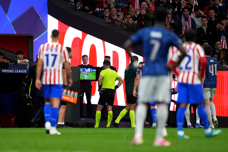 Az UEFA reakciója láttán egyre nagyobb a felháborodás Londonban