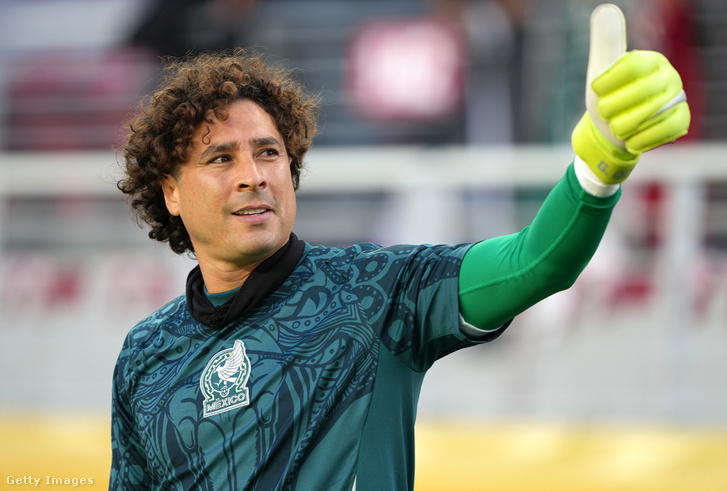 Ochoa búcsúra készül