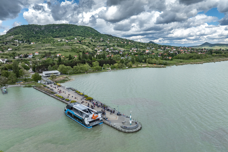 Sűrűbb menetrend és újabb hajóútvonalak a Balatonon