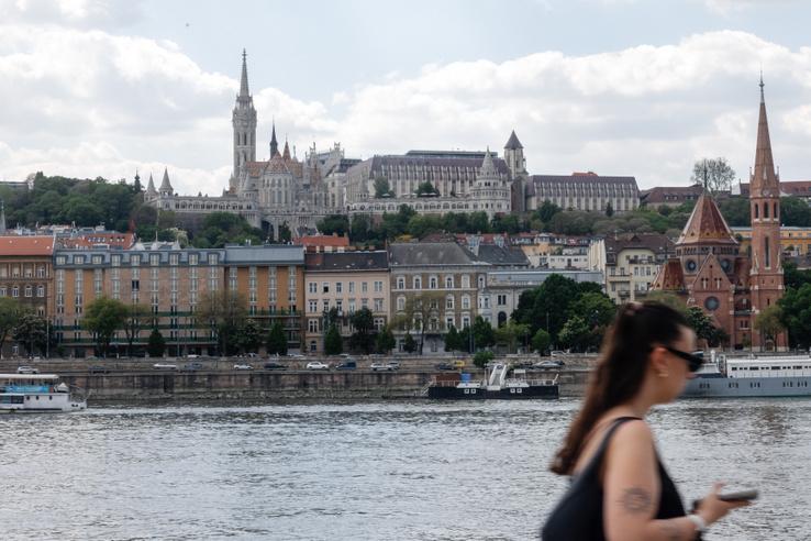 Ketyeg az óra lakástulajdonosoknak, a&nbsp;bankszámlához való hozzáférés múlik rajta