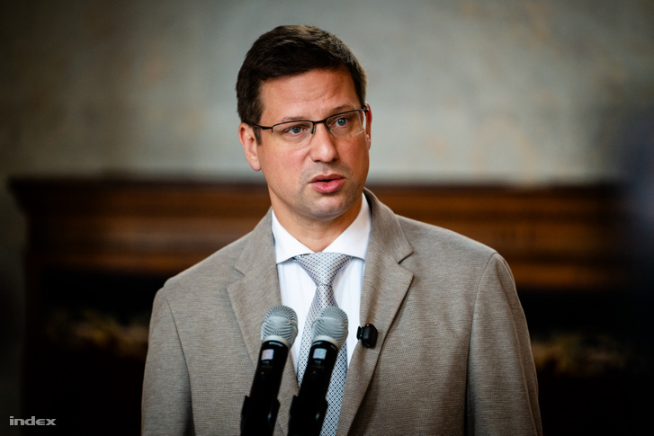 Gulyás Gergely 2026. április 28-án az Országházban
