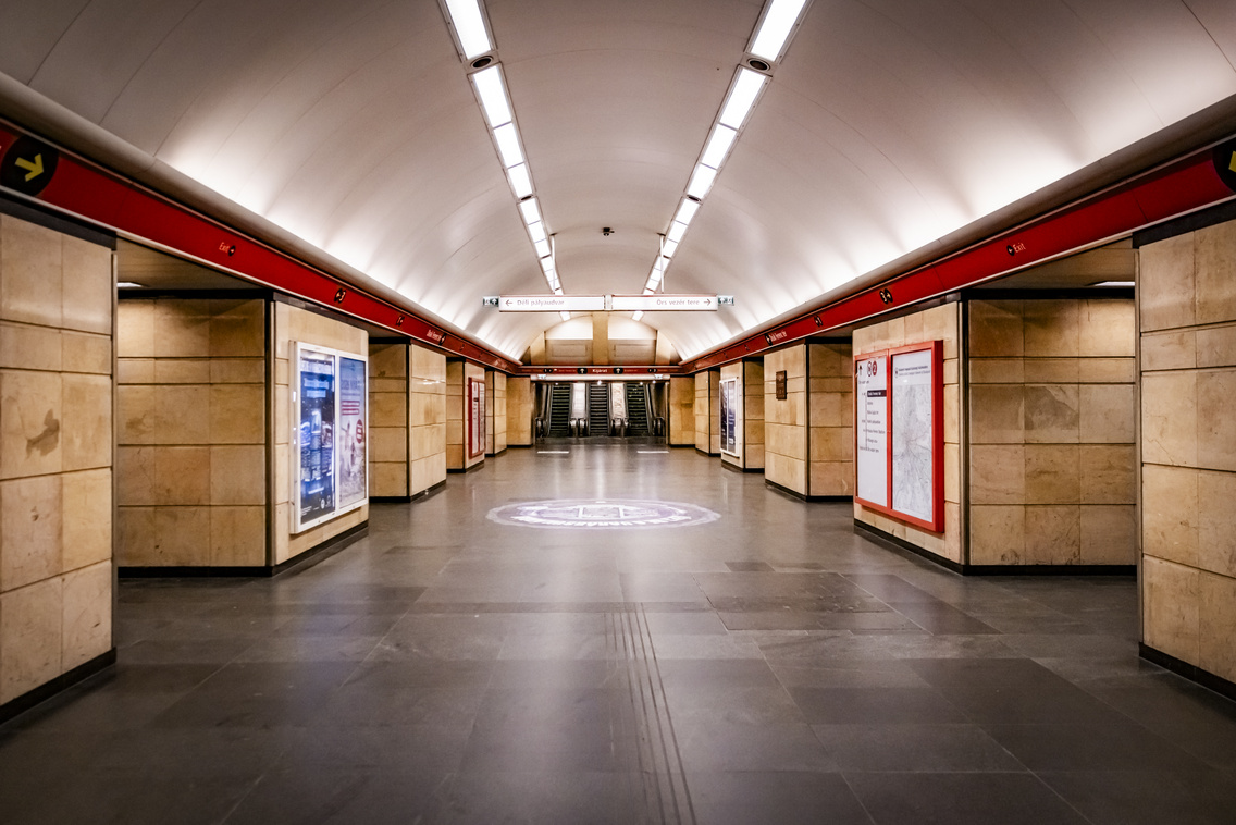 Ennyire üresen ritkán vagy talán sosem látjuk a metrót