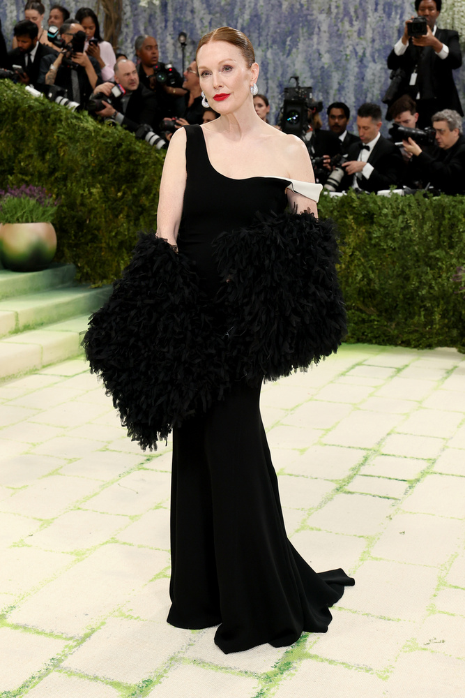 Julianne Moore&nbsp;Julianne Moore visszafogottabb, mégis rendkívül elegáns összeállítást választott