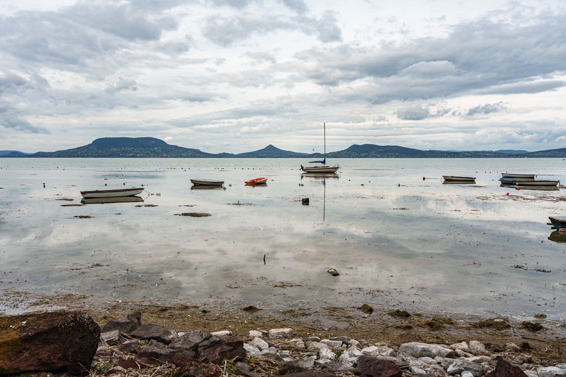 A Balaton 2025 októberében